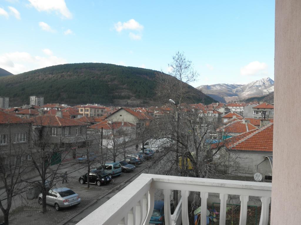 Hotel Atlantic Sliven Exterior foto