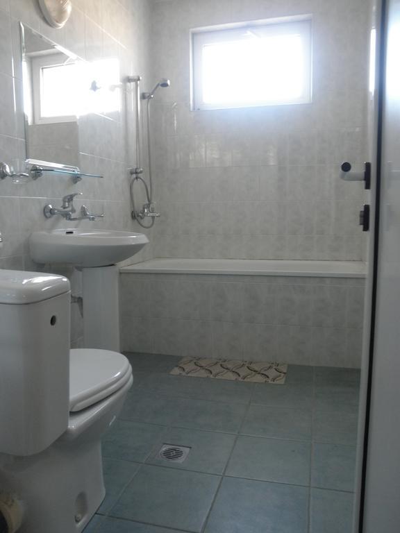 Hotel Atlantic Sliven Habitación foto