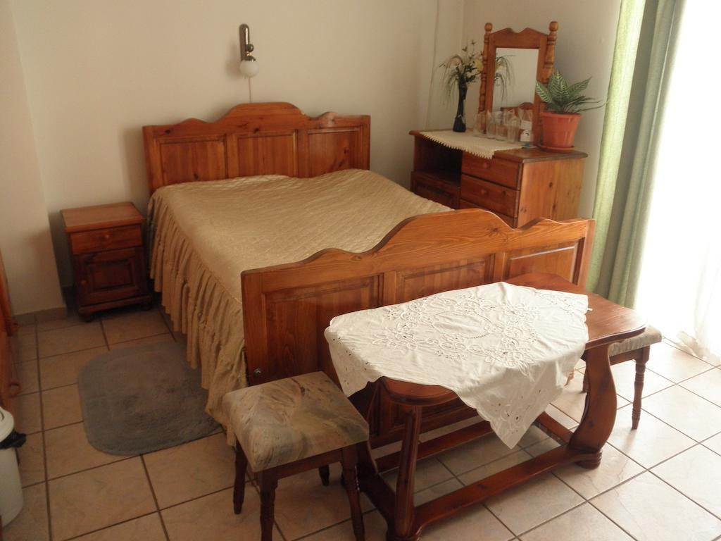 Hotel Atlantic Sliven Habitación foto
